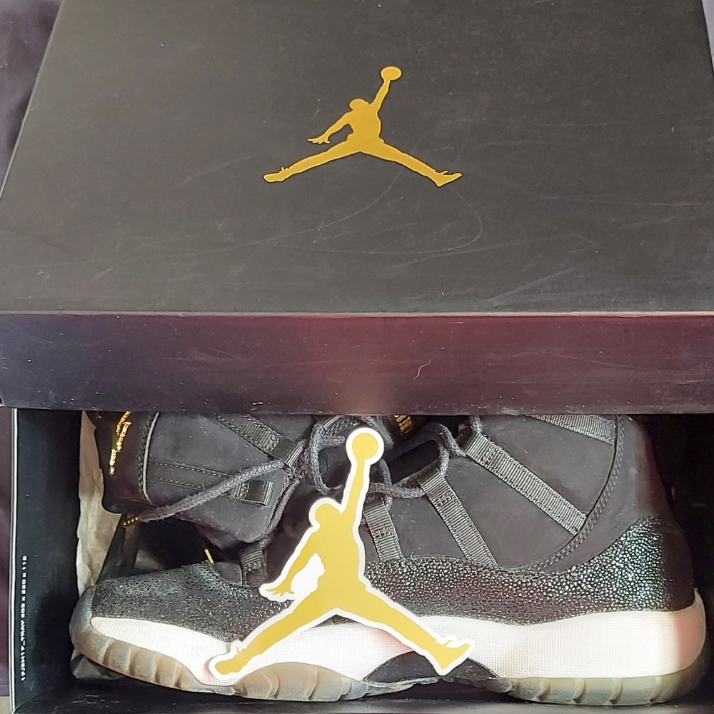 Air Jordan 11 Retro Prem, wmns size 10.5